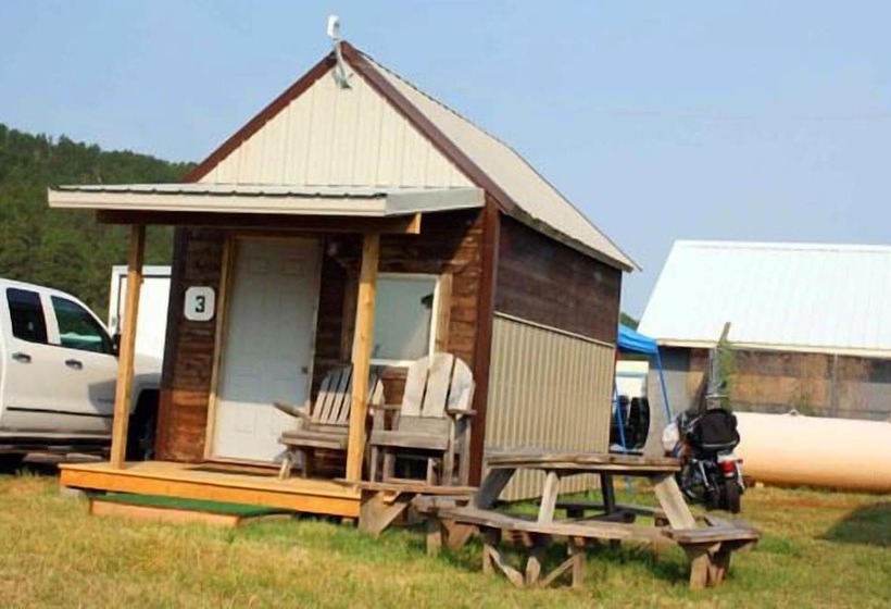 ホテル Suzies Camp