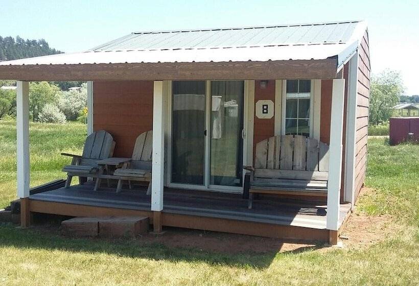 ホテル Suzies Camp