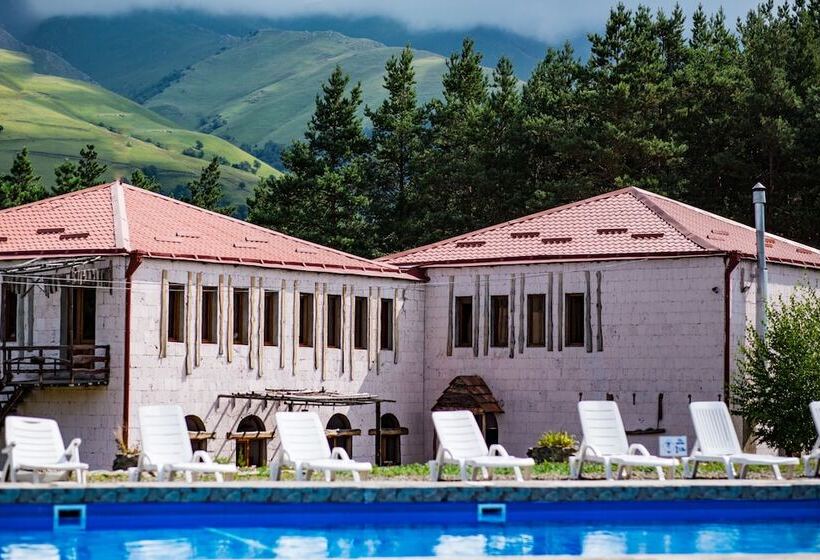 فندق Tezh Ler Resort