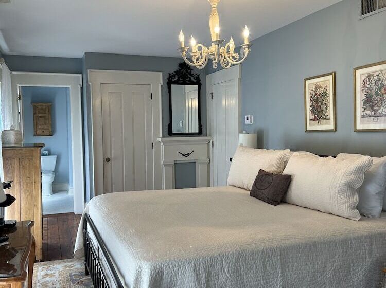 ホテル The Buxton Inn