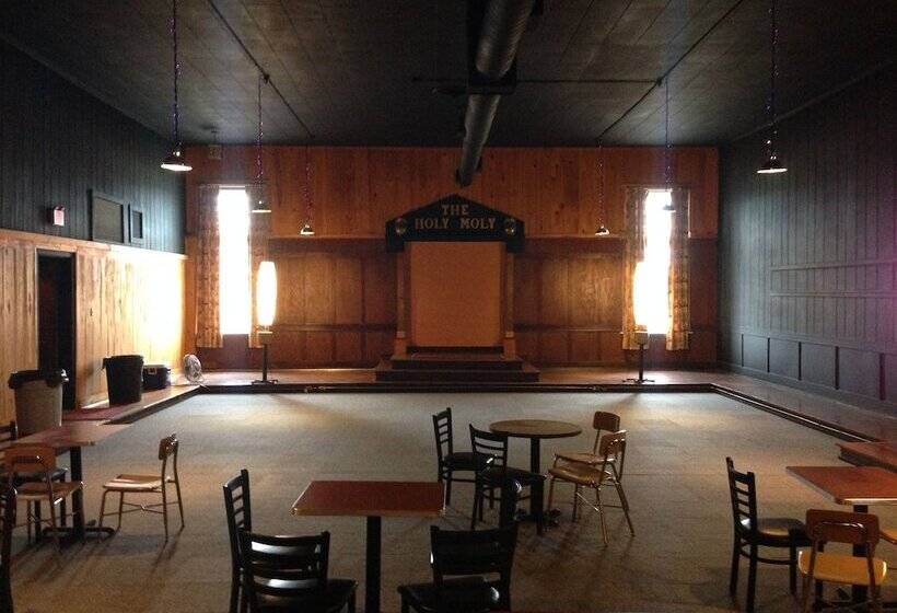 فندق The Holy Moly Blues Central