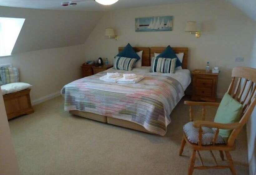 فندق The Manor House