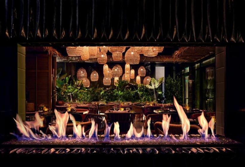 فندق Hollywood Volume, A Tribute Portfolio