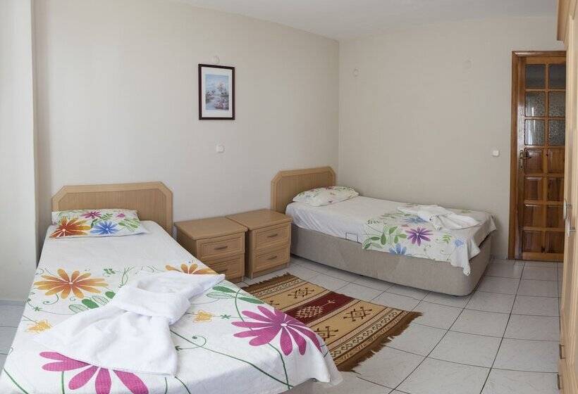 هتل Villa Gardenia Apart