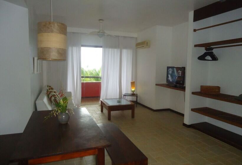 Отель Viva Itacaré Suites