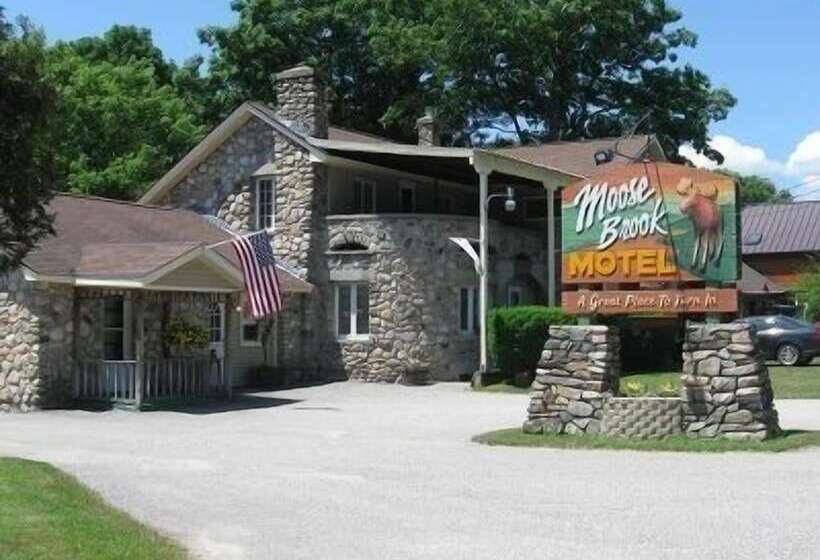 Moose Brook Motel