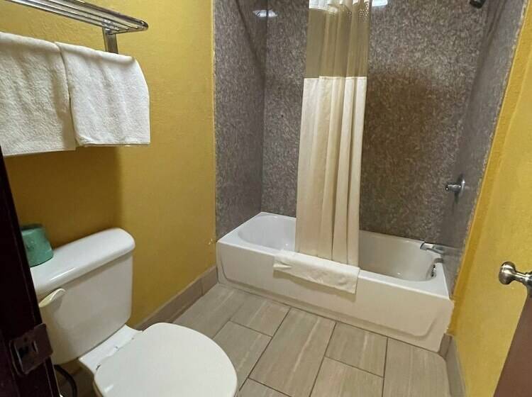 Мотель Budget Inn Ada