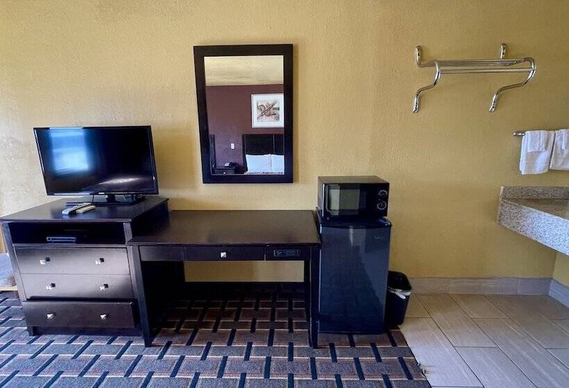 Мотель Budget Inn Ada