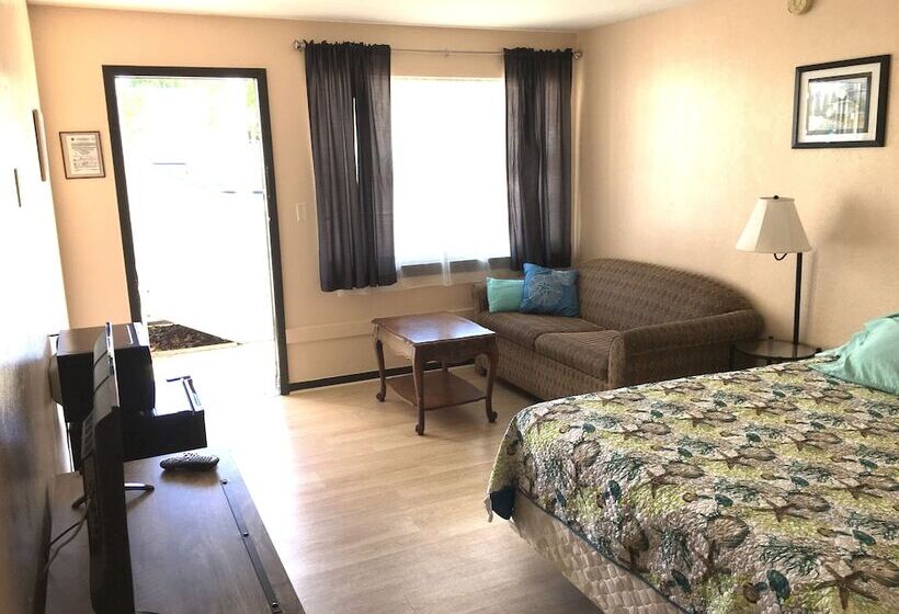 فندق على الطريق Cedar Inn