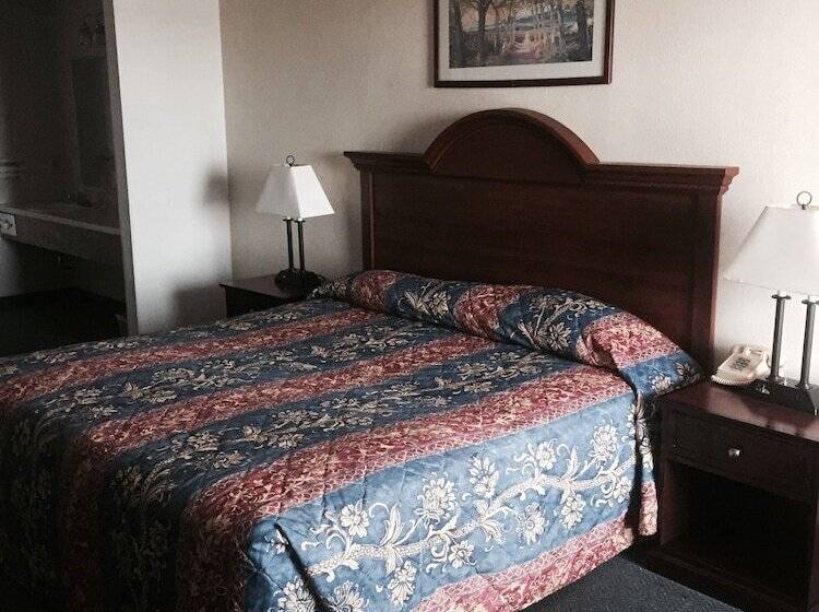 מוטל Country Inn Bolivar