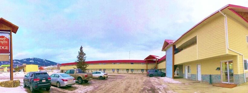 فندق على الطريق Grande Mountain Lodge