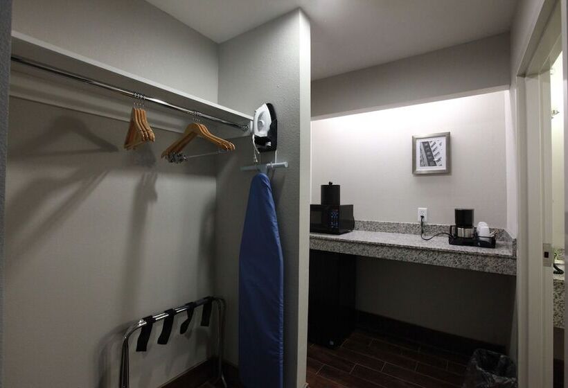 מוטל Lonestar Inn