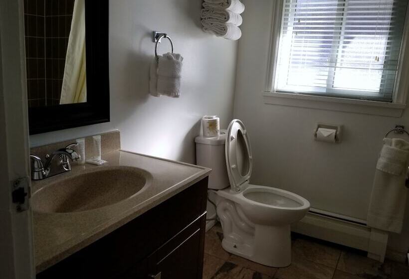 فندق على الطريق Pinedale Inn