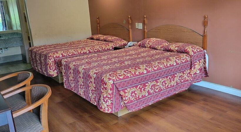 فندق على الطريق Western Inn