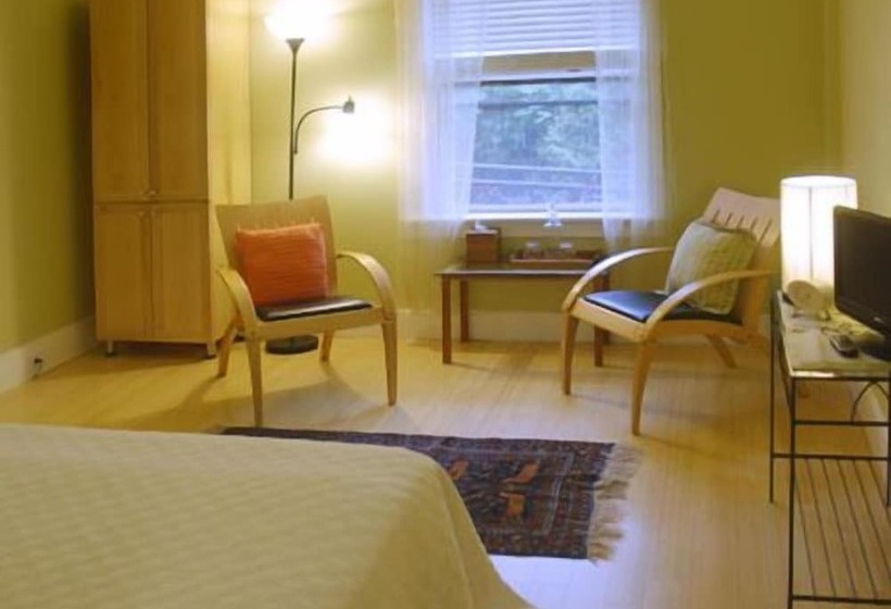 Old Granite Inn Bed & Breakfast