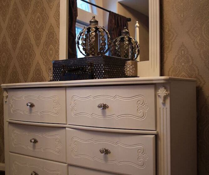 بنسيون Alaska Haven