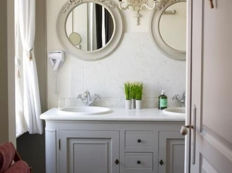 膳宿费 Demeure De Roquelongue