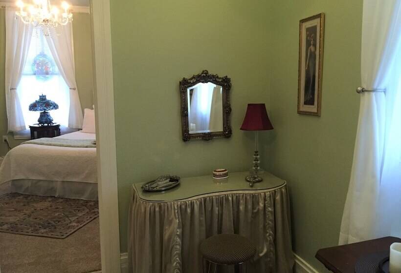 بنسيون Elmwood House