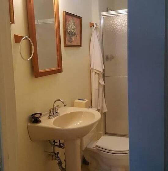 펜션 Greenock Manor