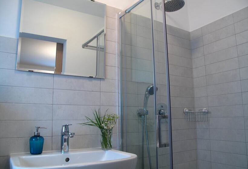 펜션 Guesthouse Bor