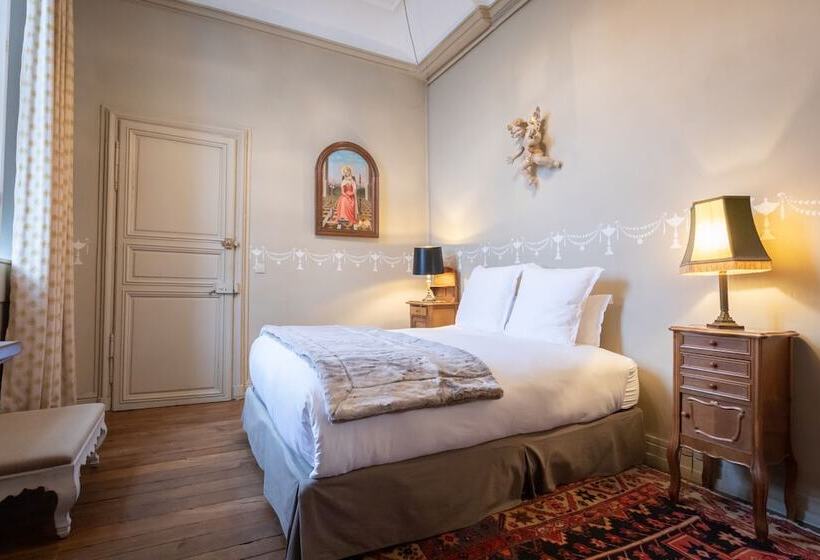 بنسيون Hôtel De Panette   Chambres Historiques