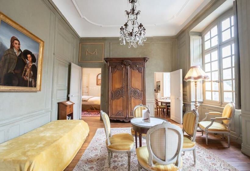 פנסיון Hôtel De Panette   Chambres Historiques