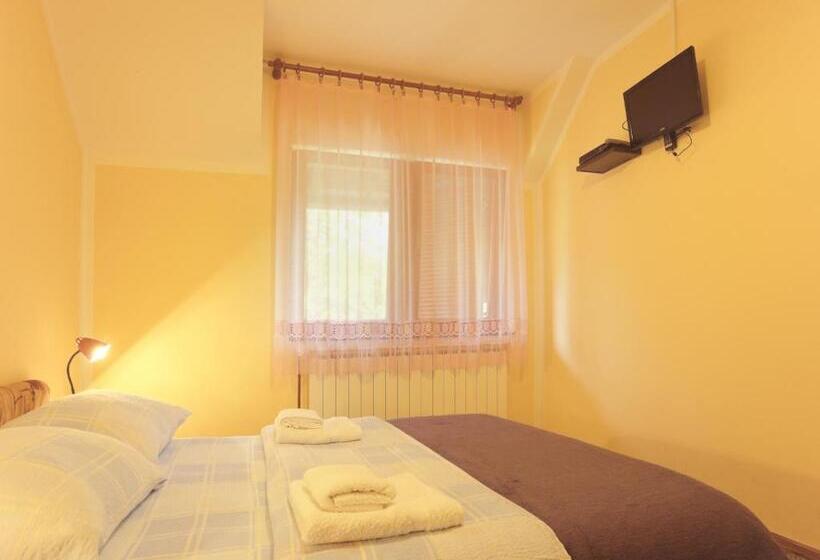 פנסיון Plitvice Rooms Family Glumac