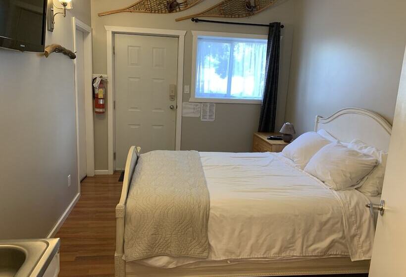 펜션 Smithers Guesthouse