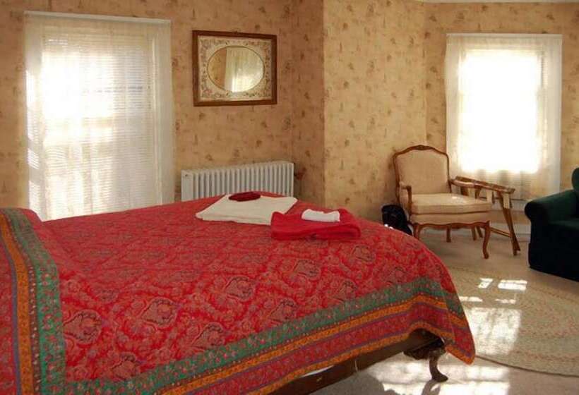 بنسيون Sutton's Place