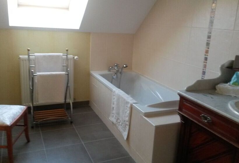 膳宿费 Villa Victoria Chambres &table D Hotes Spa