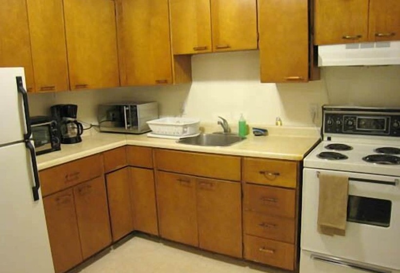 بنسيون Yellowknife Polar Suite