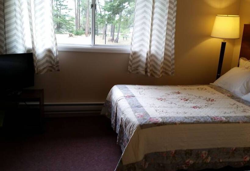 Pine Cone Motel