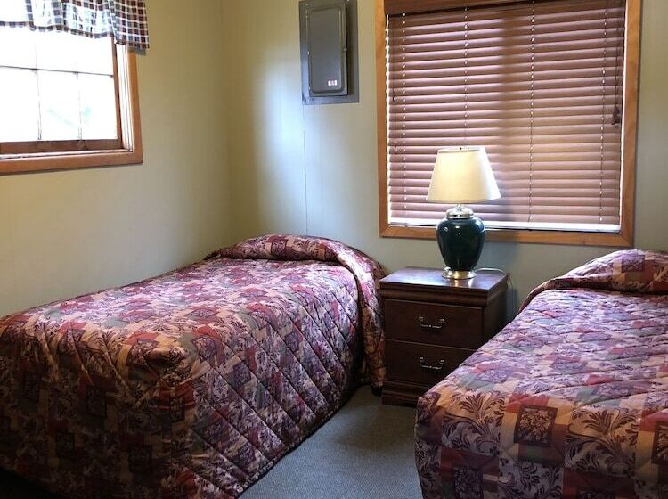 منتجع Sportsman's Lodge