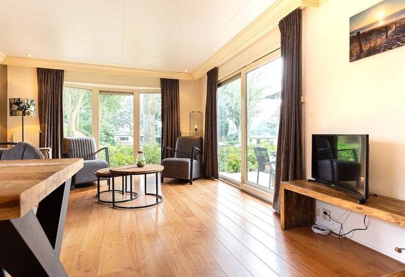 استراحتگاه Topparken Recreatiepark De Wielerbaan