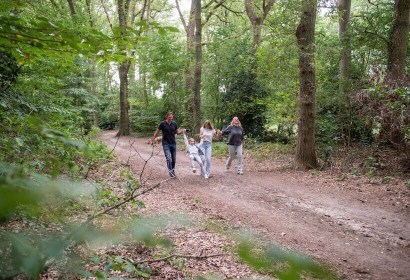 استراحتگاه Topparken Recreatiepark De Wielerbaan