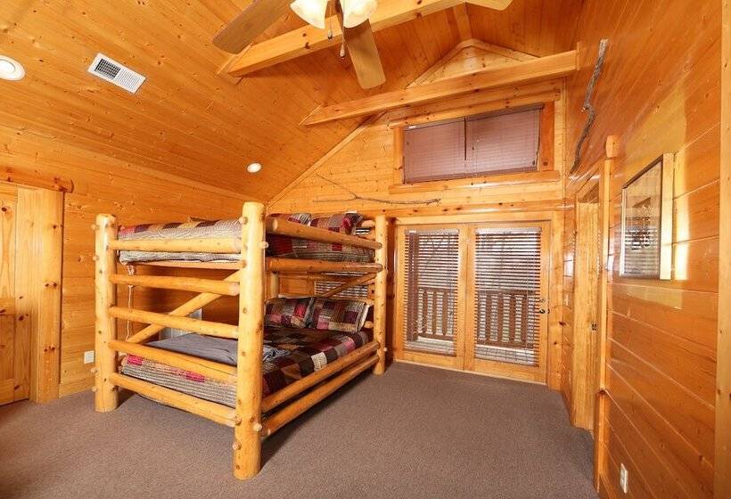 Rising Eagle Lodge By Redawning