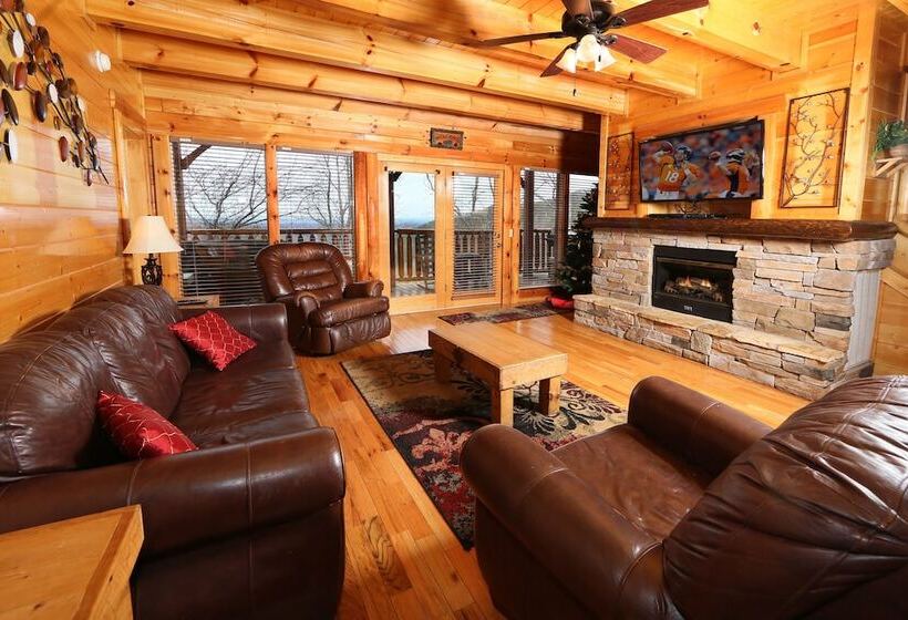 Rising Eagle Lodge By Redawning