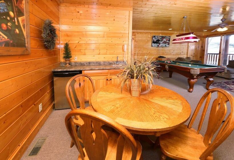 Rising Eagle Lodge By Redawning