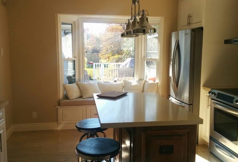 Serendipity Bed And Breakfast