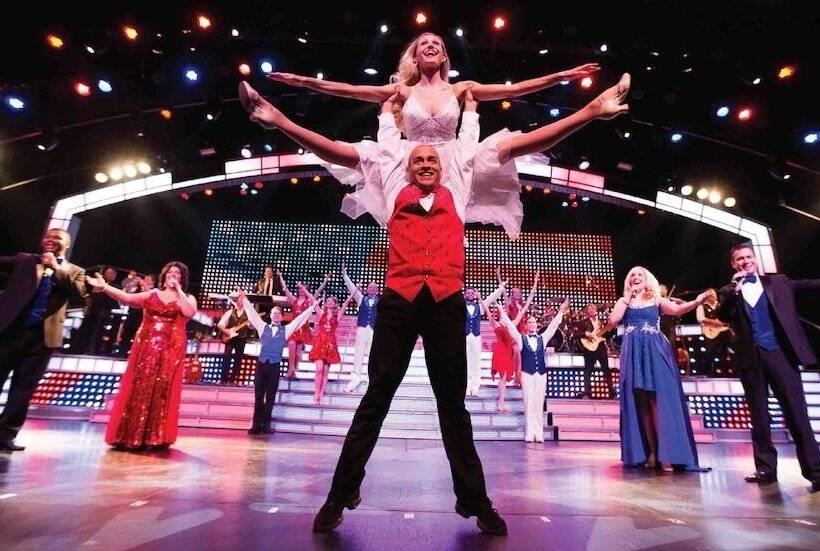 Skinny Dippin 1 Br Cabin By Redawning