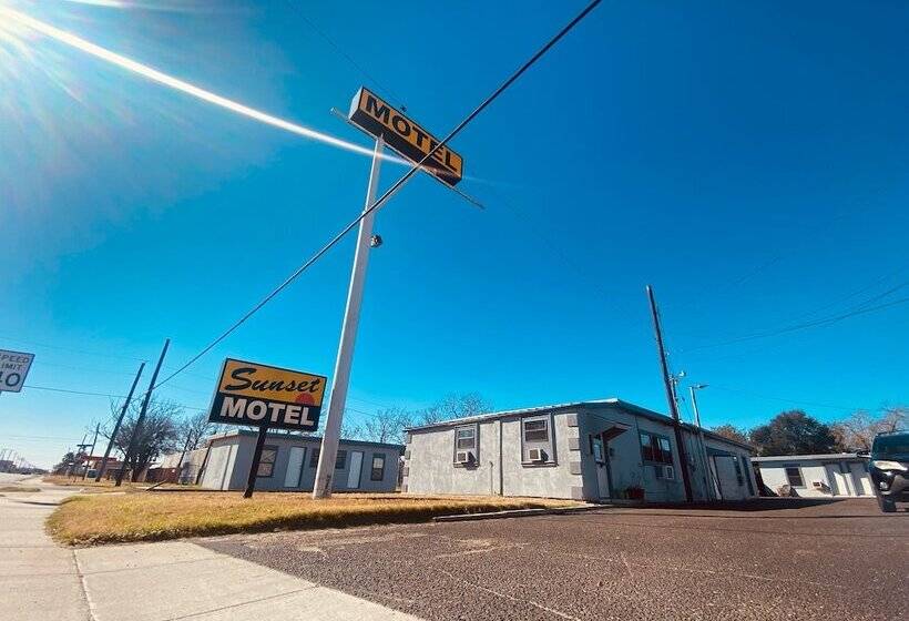Sunset Motel