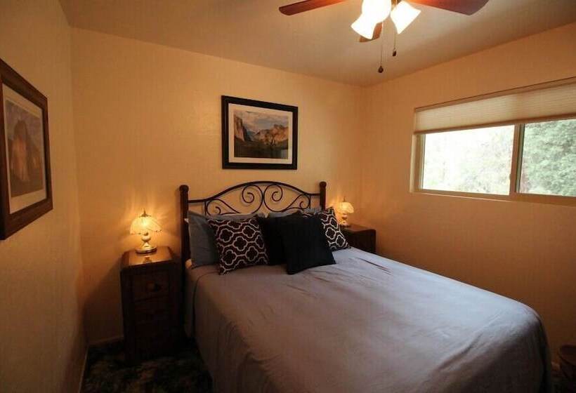 Yosemite Scenic Wonders   Bass Lake Area