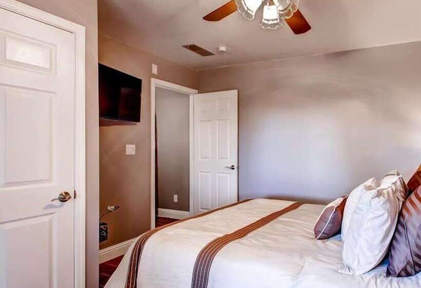 Yosemite Scenic Wonders   Bass Lake Area