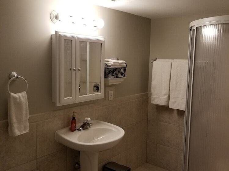 مبيت وإفطار Bee 'n Bee Bed N' Breakfast