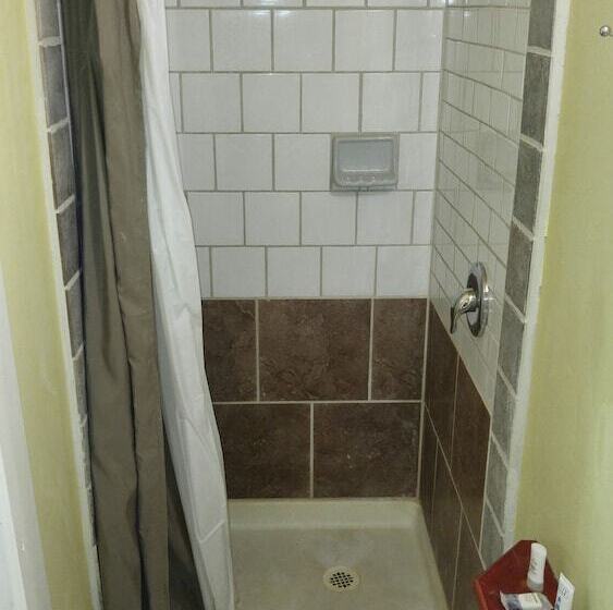 مبيت وإفطار Port Albert Inn