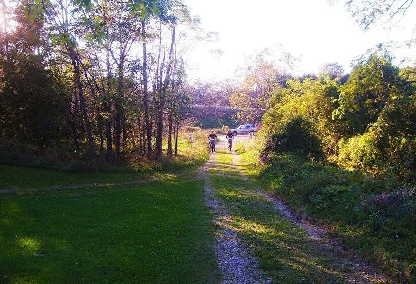 مبيت وإفطار Port Albert Inn