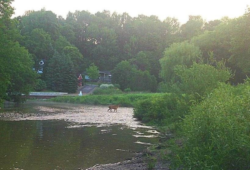مبيت وإفطار Port Albert Inn