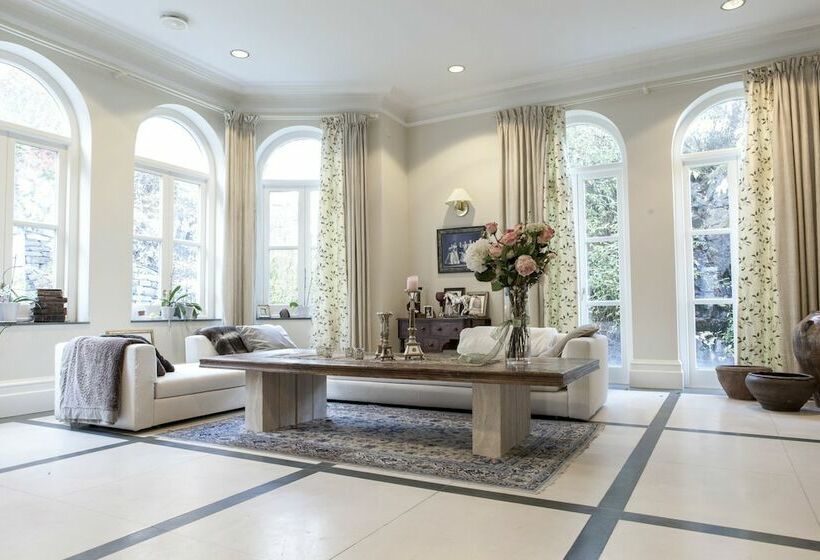 ベッドアンドブレックファースト Villa Charlotte