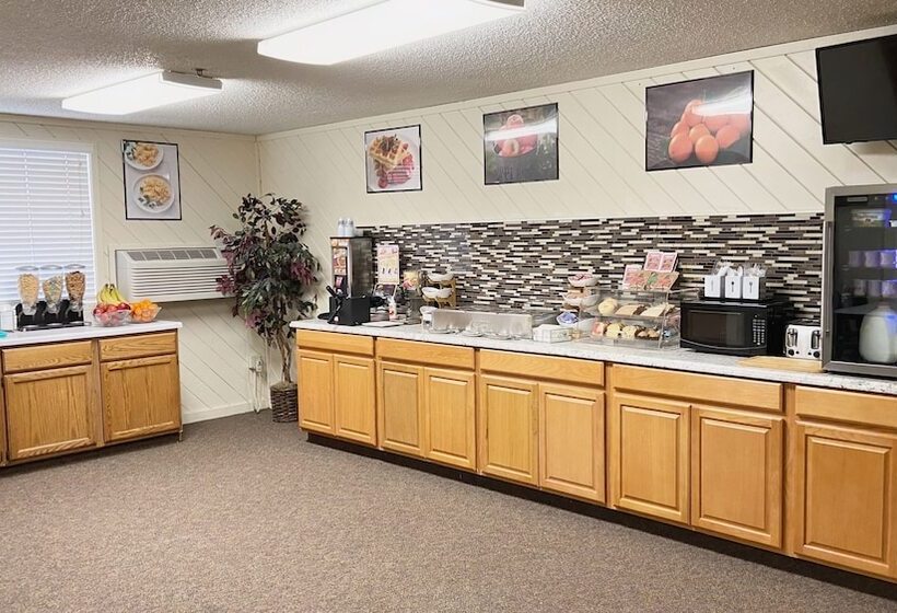 Burke Inn Motel & Suites