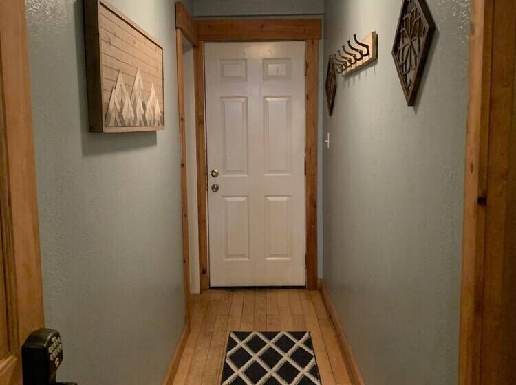 Copper Creek Inn At Mt Rainier